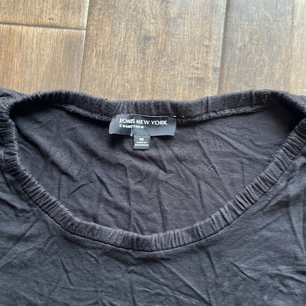 4/$20 Jones New York black t-shirt, swoop neck line, size medium- black - Picture 3 of 4